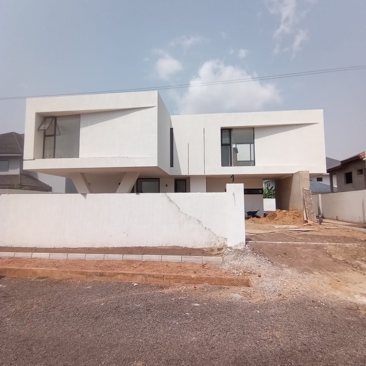 For Sale: Stunning Semi-Furnished House in Tse Addo_0