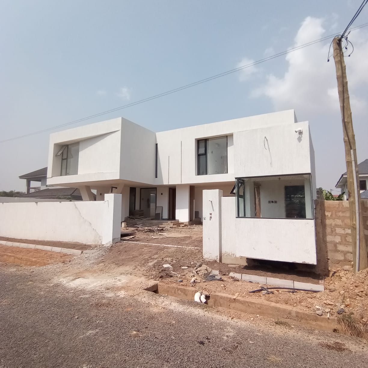 For Sale: Stunning Semi-Furnished House in Tse Addo_1