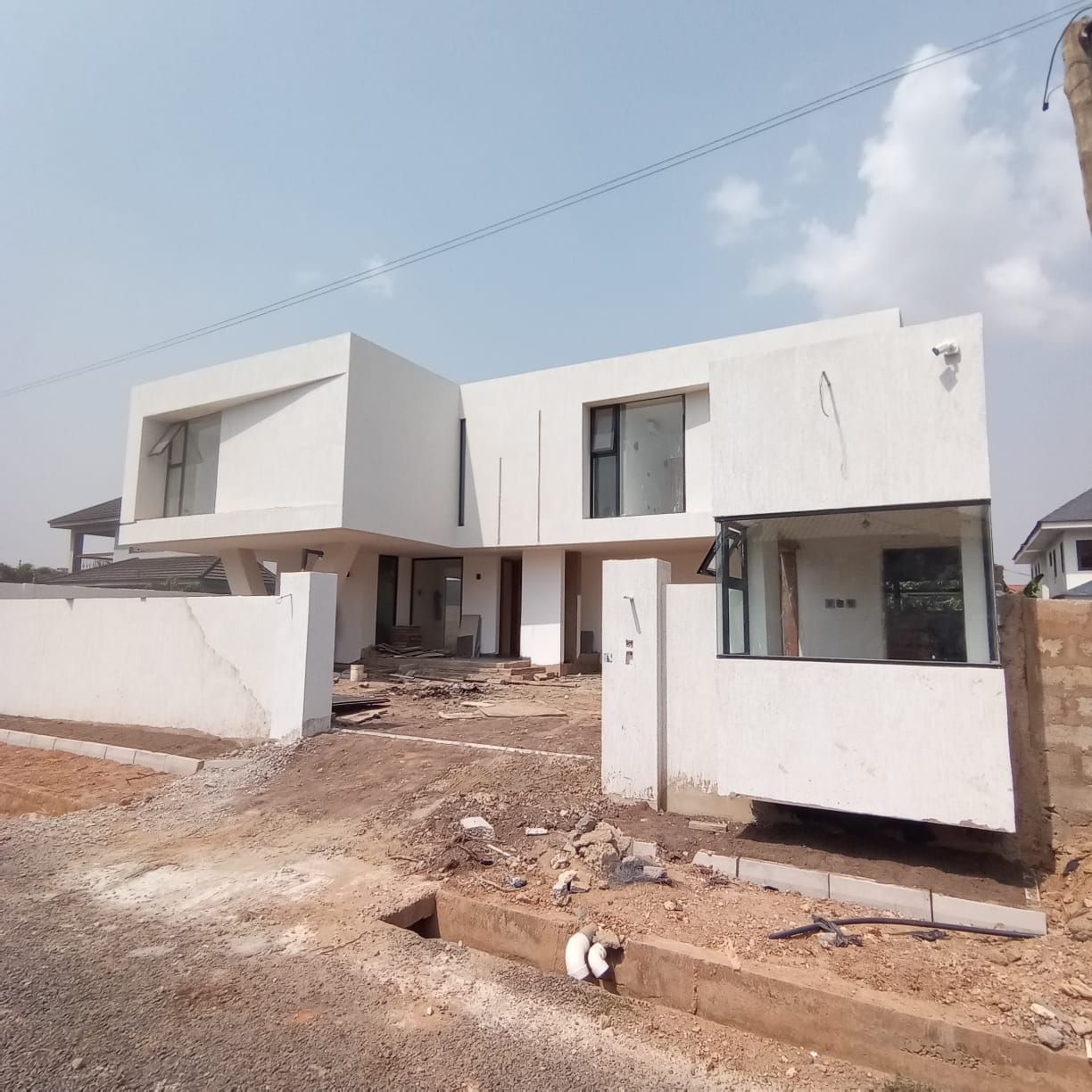 For Sale: Stunning Semi-Furnished House in Tse Addo_25