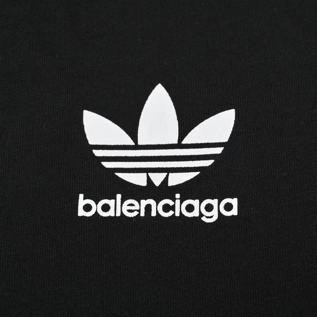 Balenciaga Tee_3