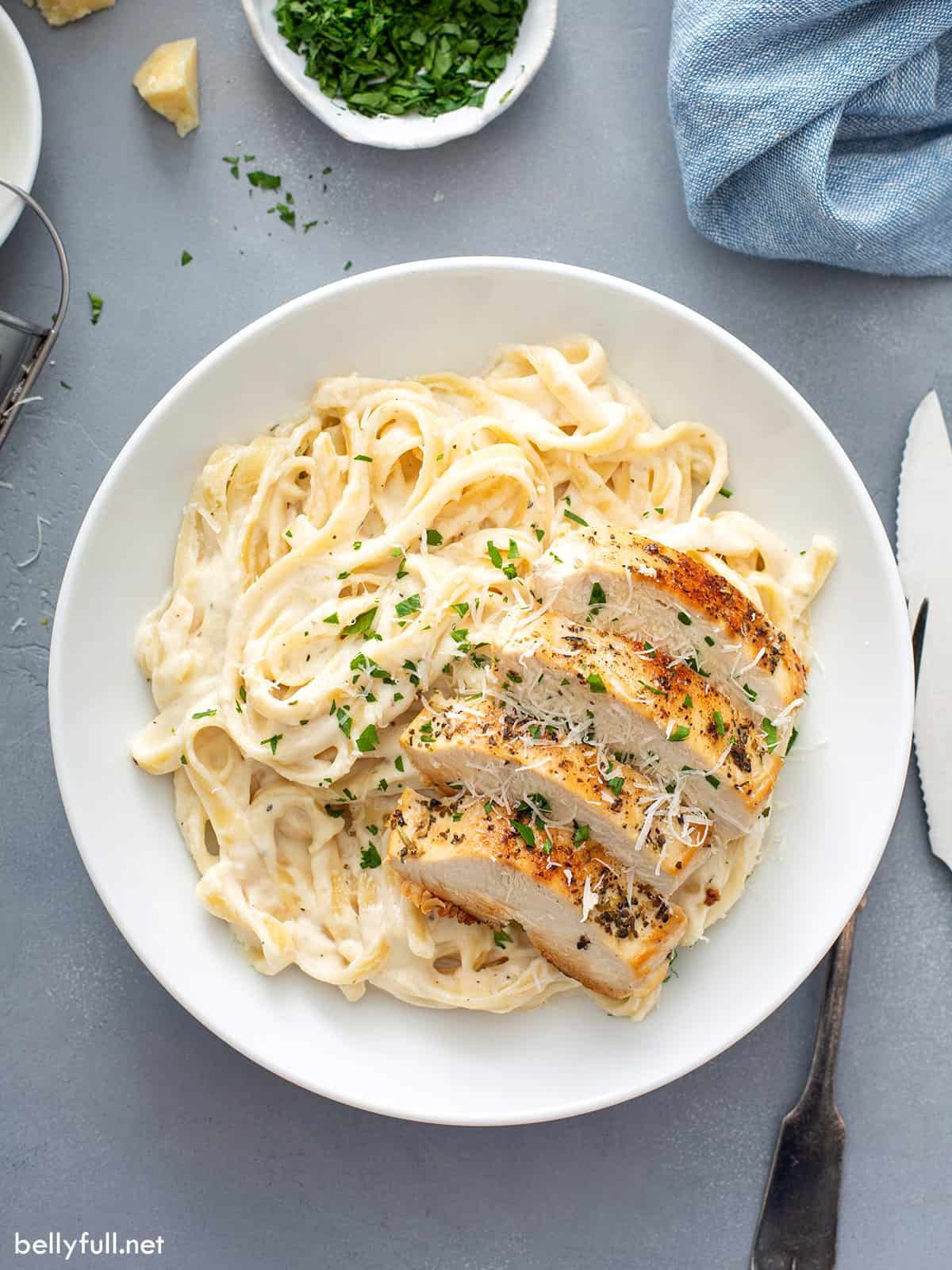 Alfredo Chicken Pasta_0