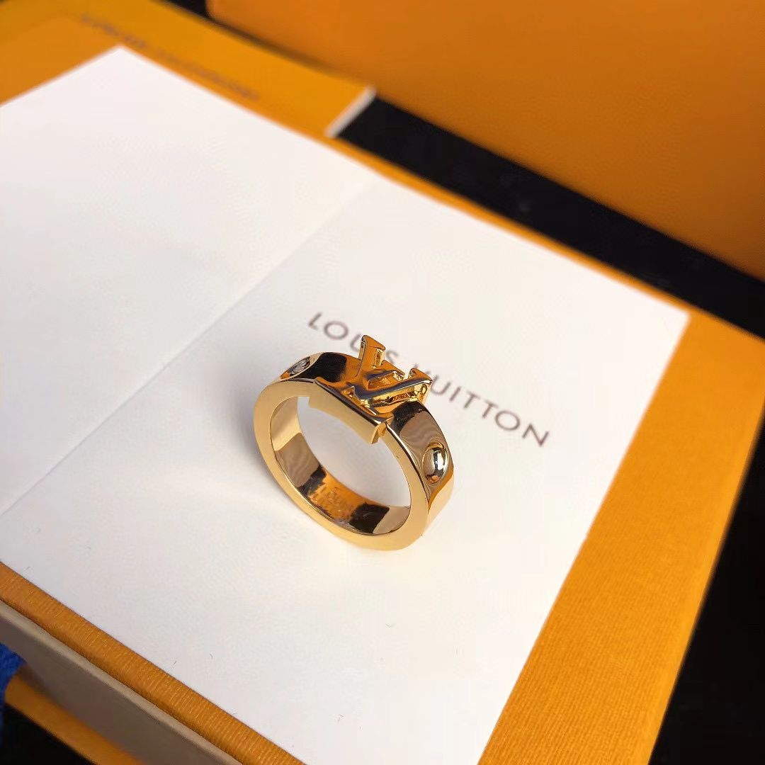 Louis Vuitton Ring _4