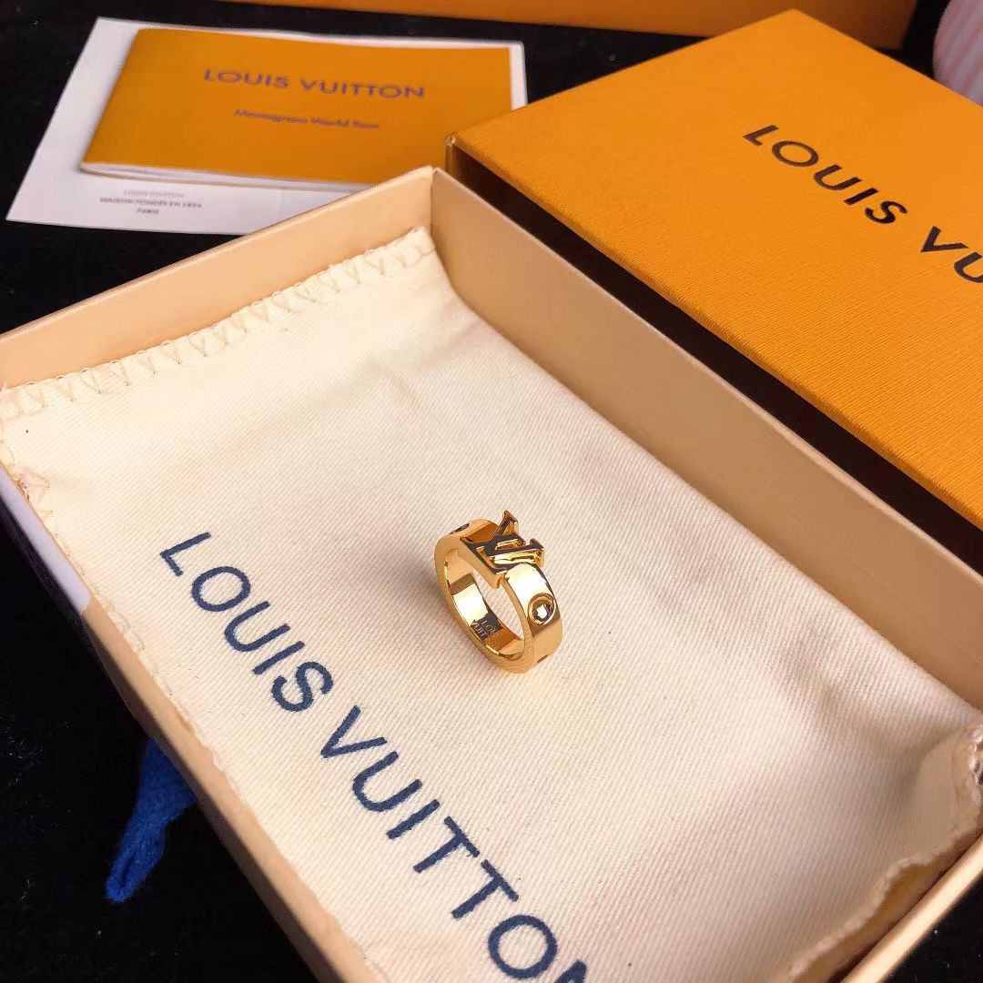 Louis Vuitton Ring _0