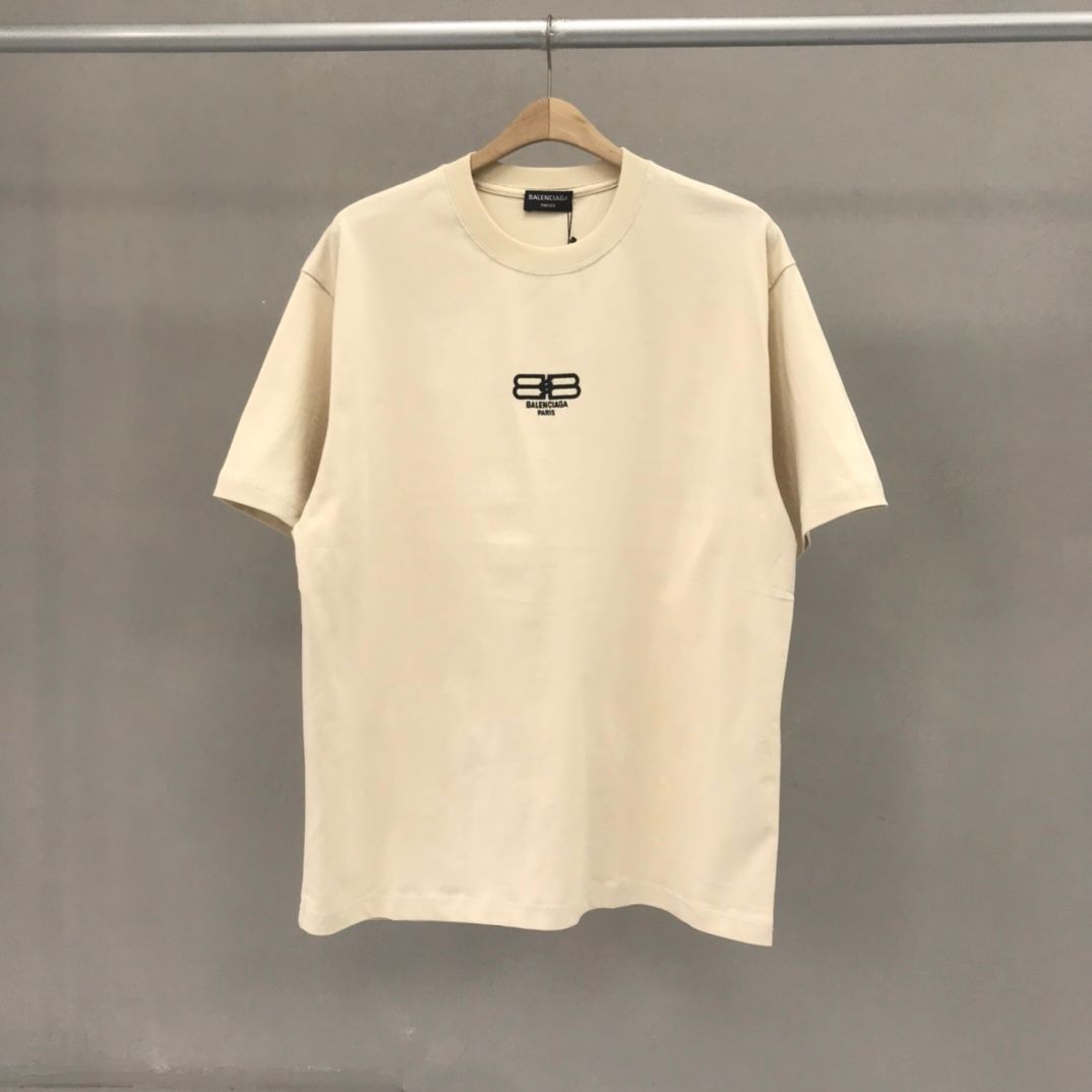 Balenciaga Tee_1