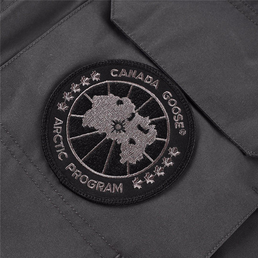 Canada Goose Jacket_4