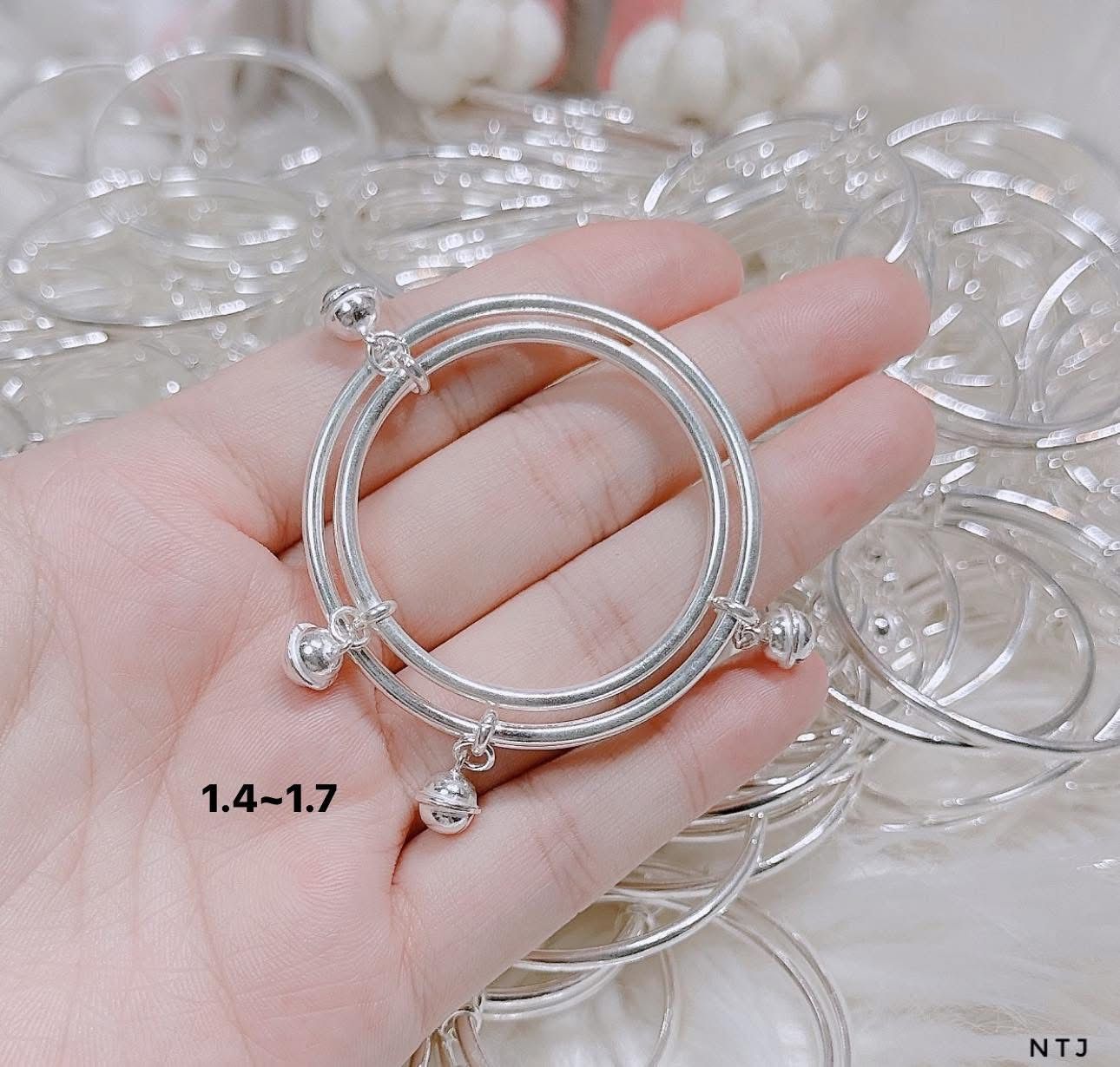 Baby silver bracelet _0