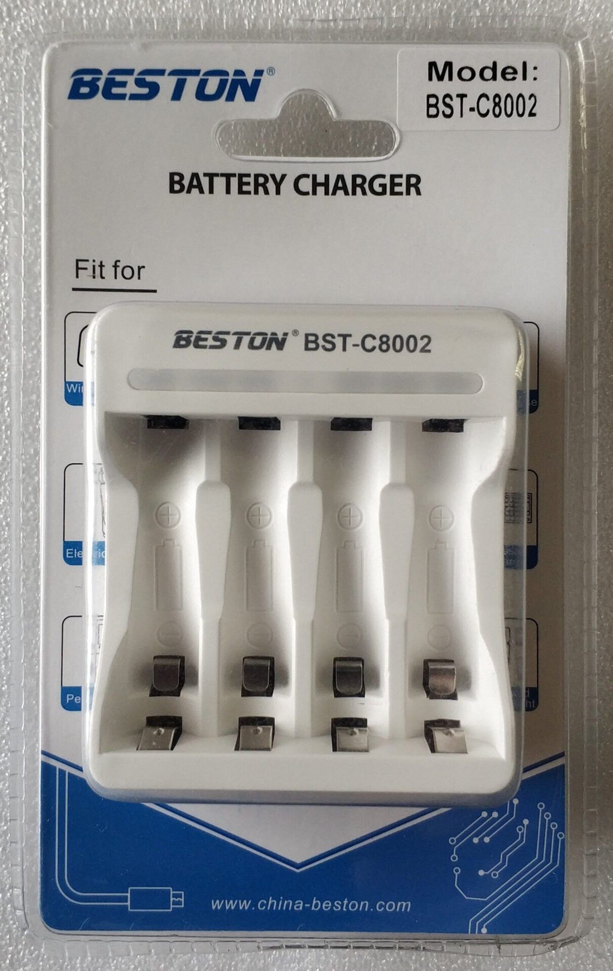 BESTON BST-C8002 AA/AAA Nicd-NiMh Battery Charger_0