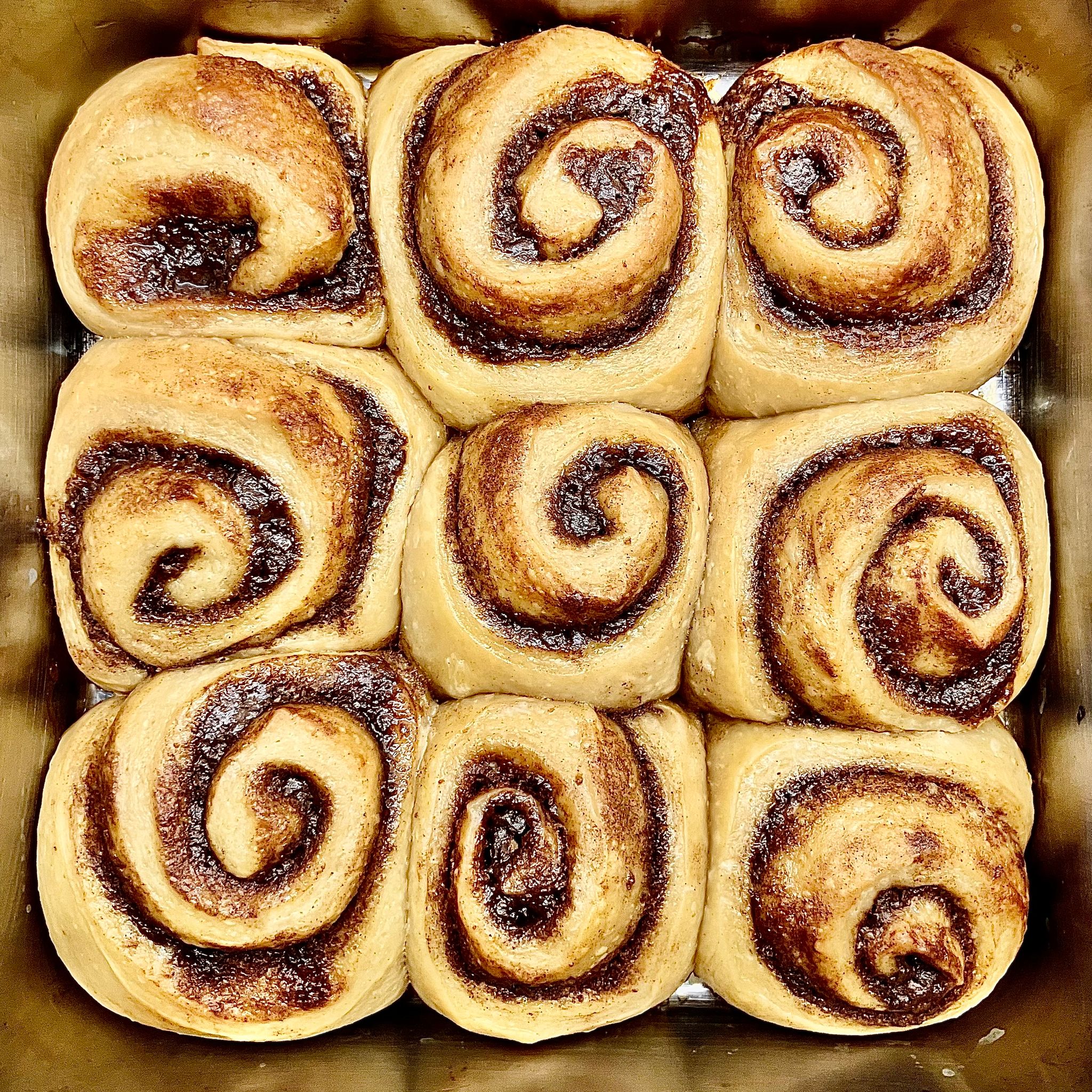 Sourdough Cinnamon Rolls _0
