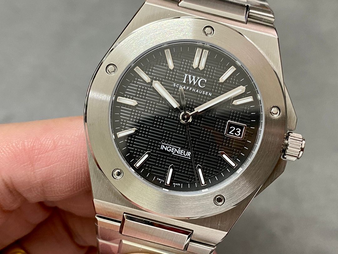 IWC Ingenieur Automatic Silver _2