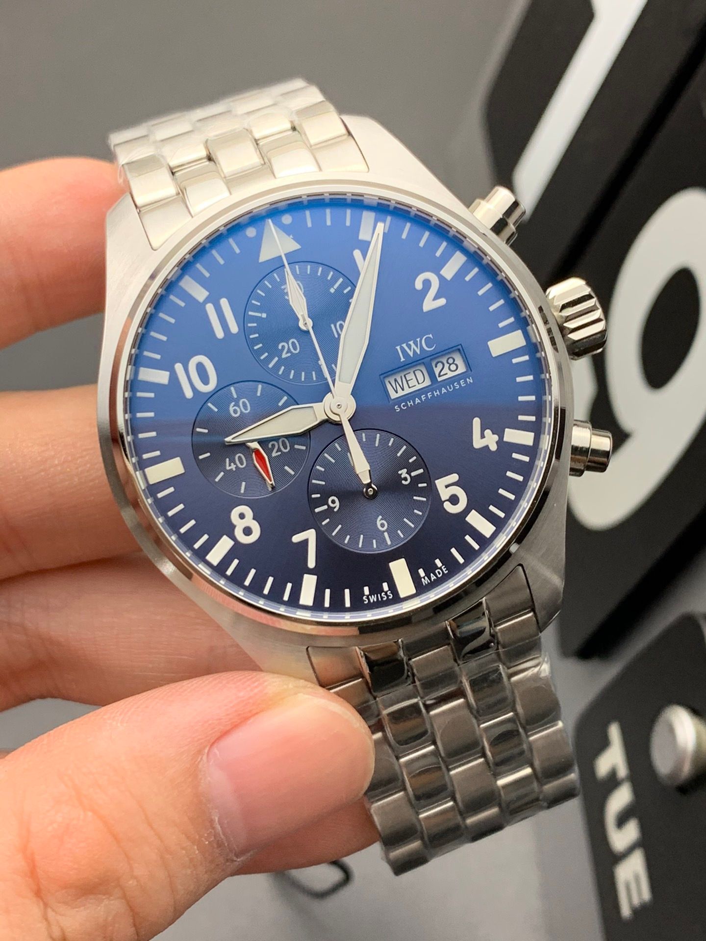 IWC Pilot’s Watch Chronograph Blue and Silver_1