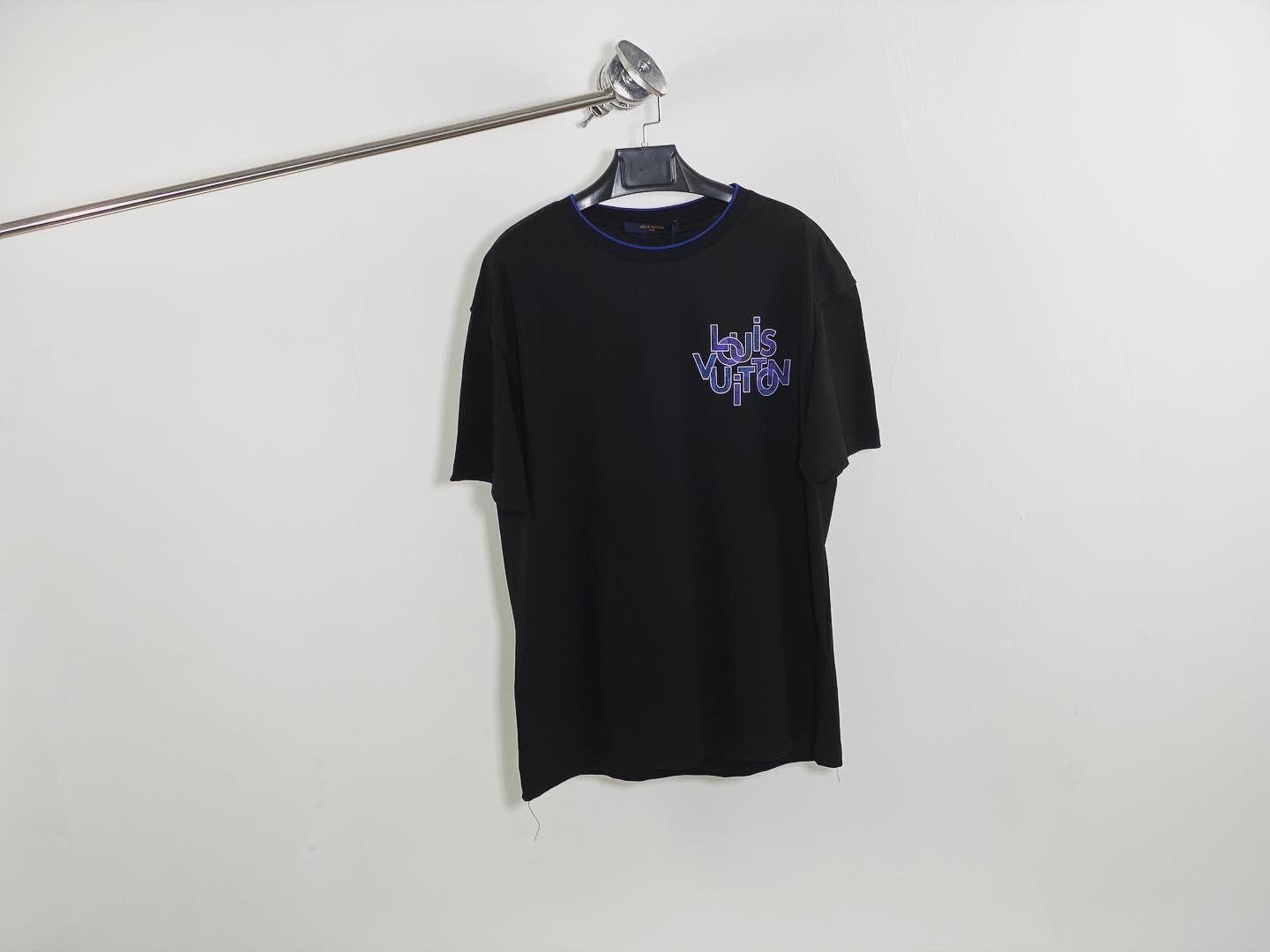 LV Tee_0