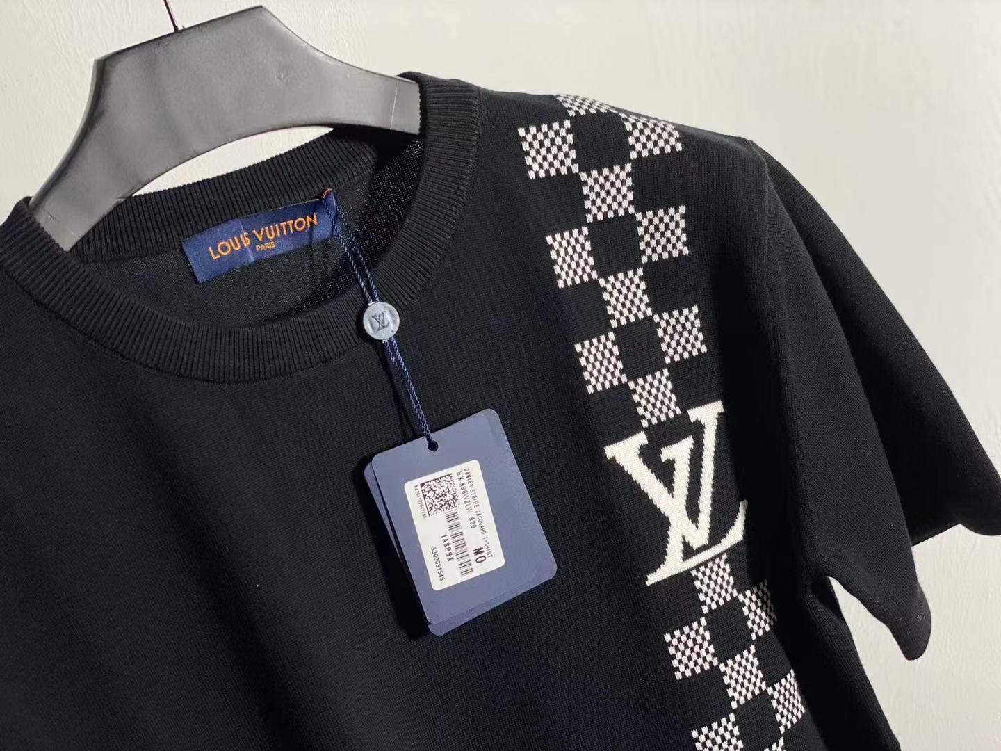 LV Tee _2