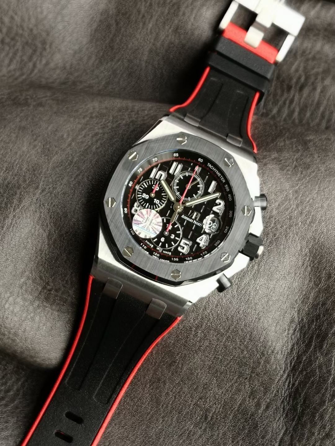 Audemars Piguet Royal Oak Offshore Chronograph with Black dial and Red accents_3