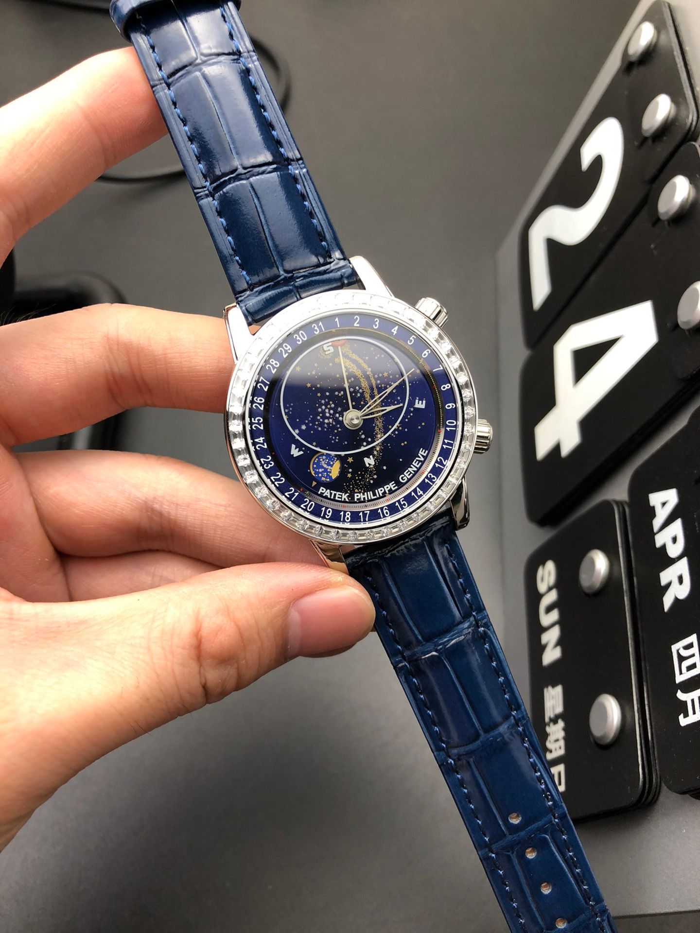 Patek Philippe Celestial_5