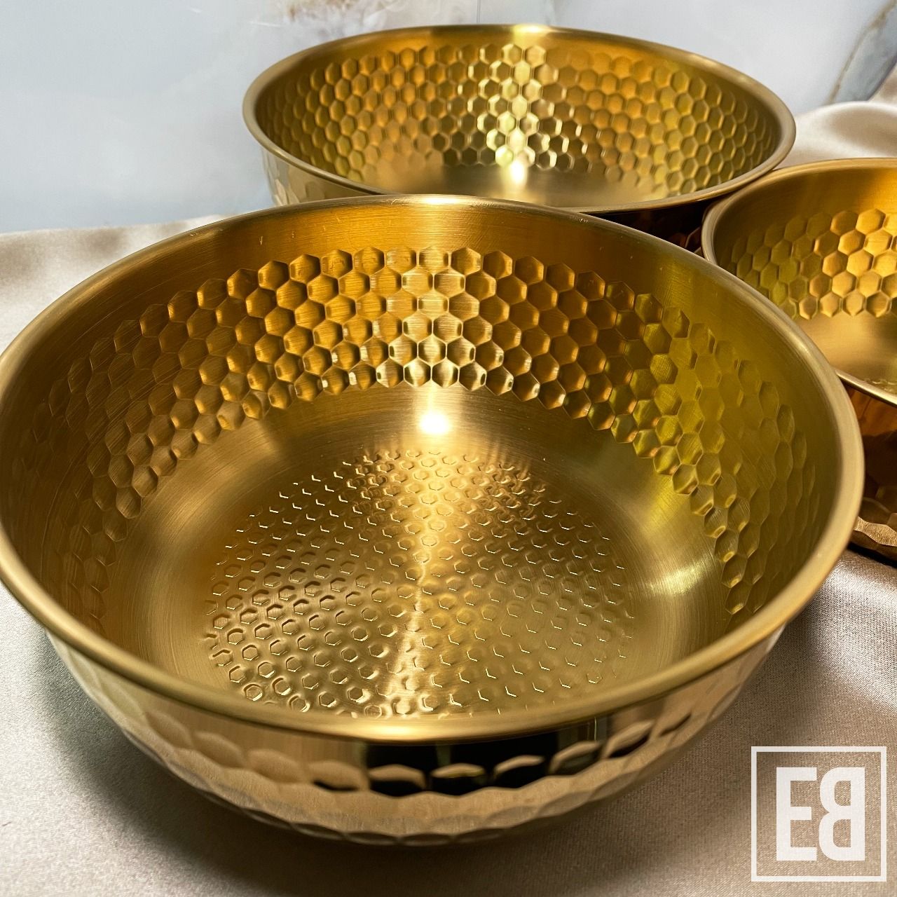 RISA GOLD HAMMERED STAINLESS-STEEL BOWL SET 19CM, 21CM, 23CM CODE: K113_0