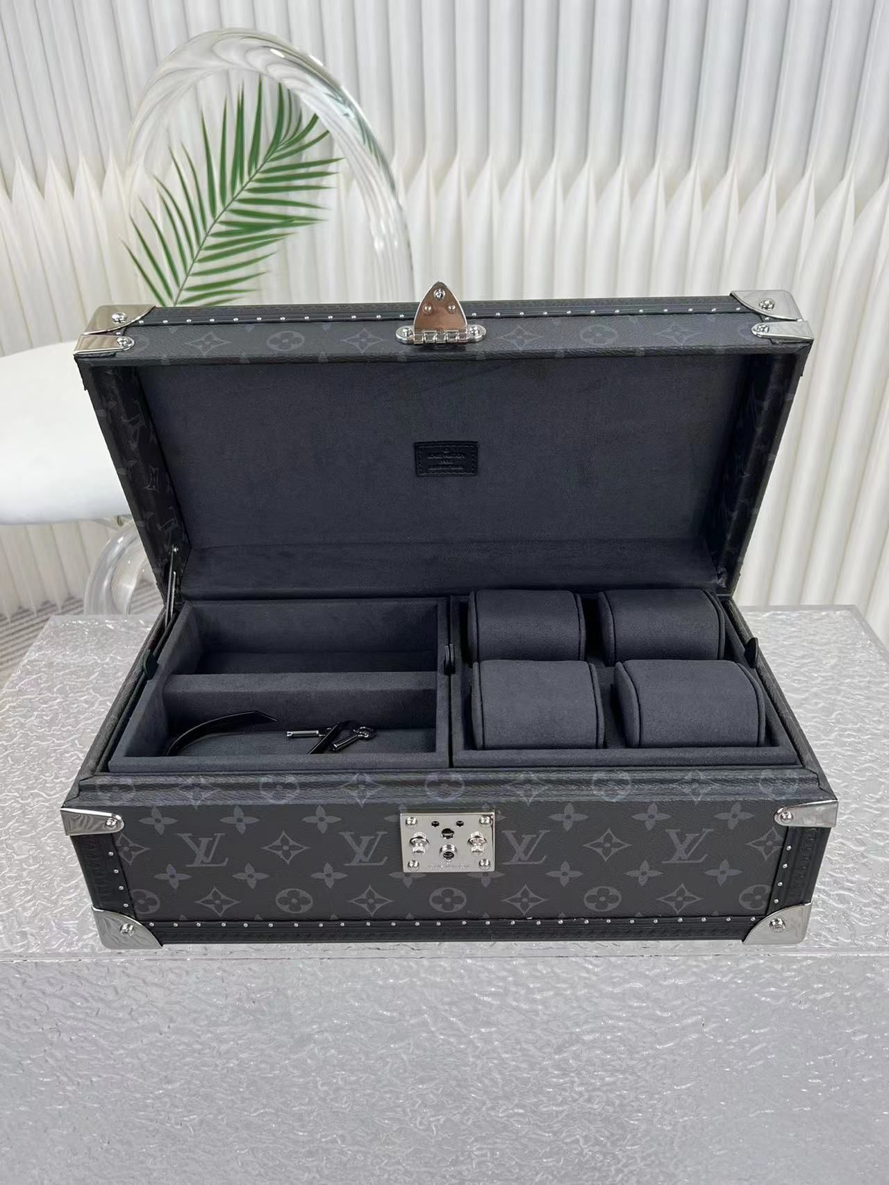 LV Coffret Box_10