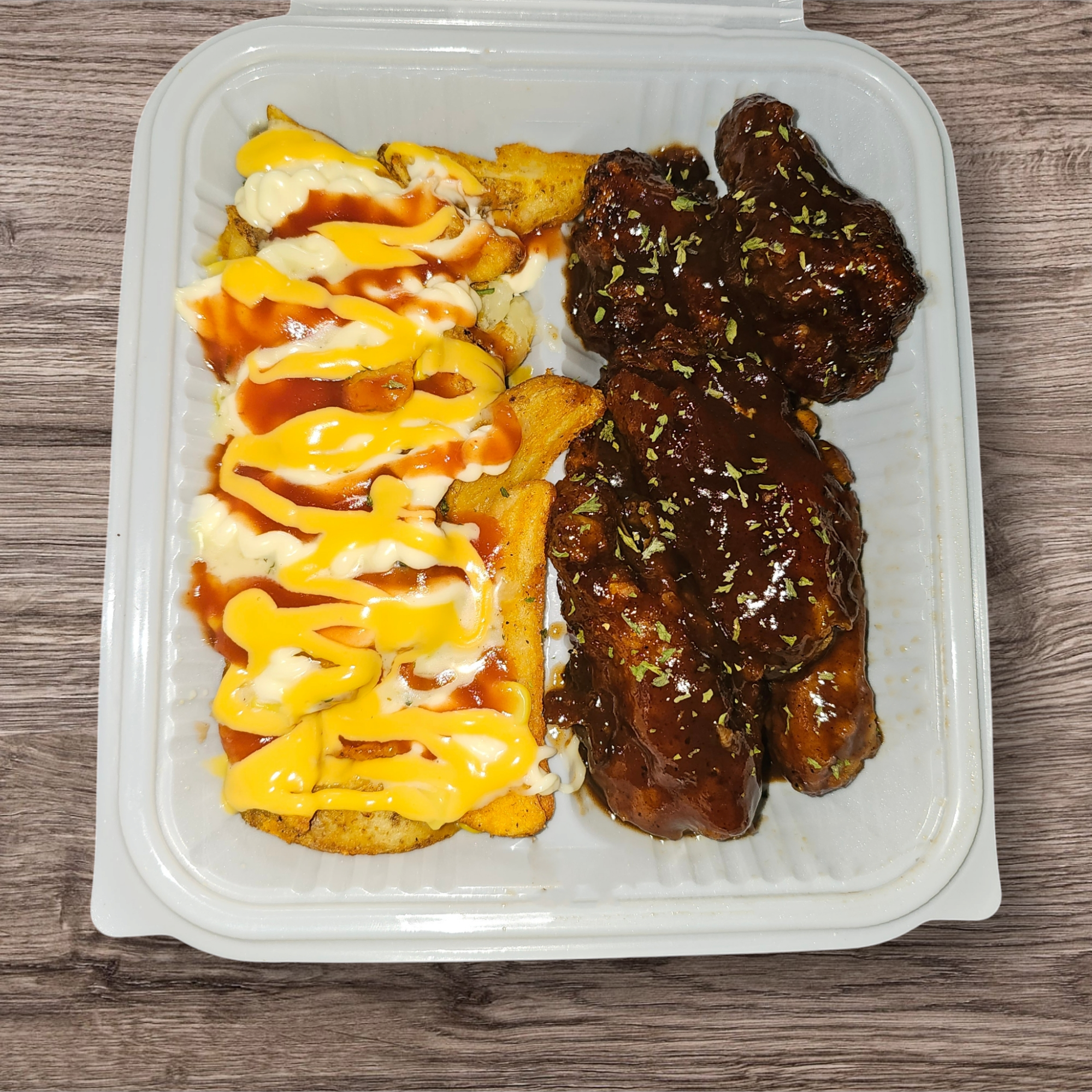 Honey BBQ Chicken Wings and Loaded Seasoned Fries _1