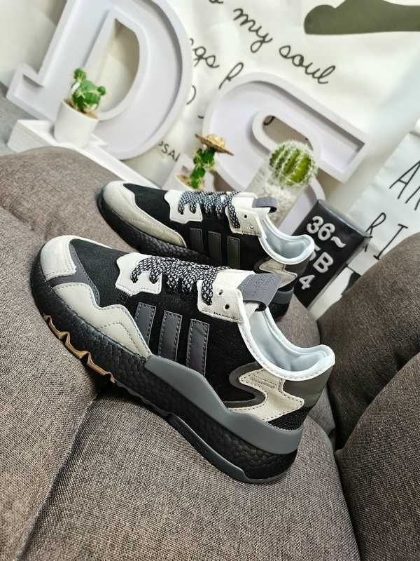 ADIDAS BOOST NITE JOGGER _3