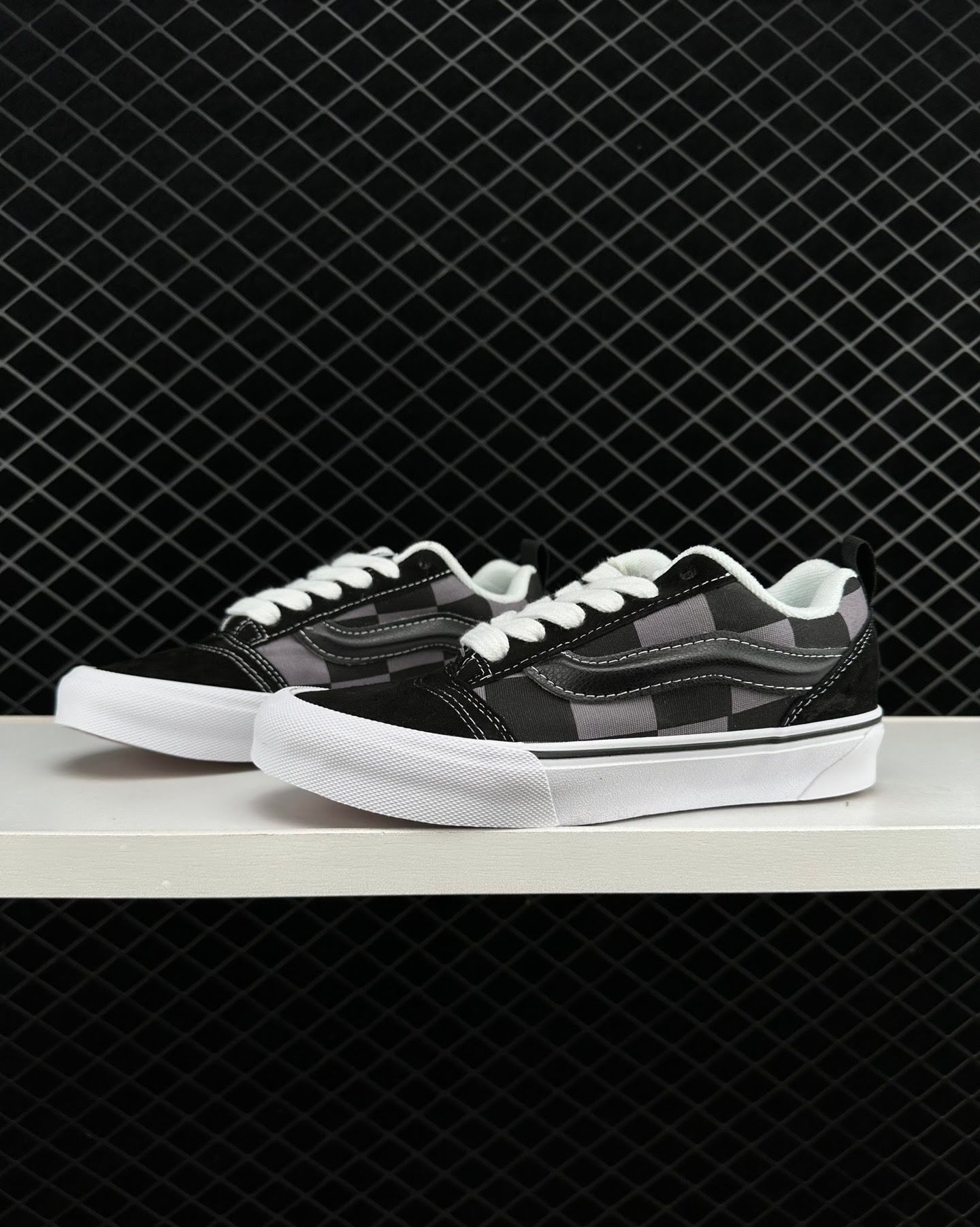 VANS KNU SKOOL _2