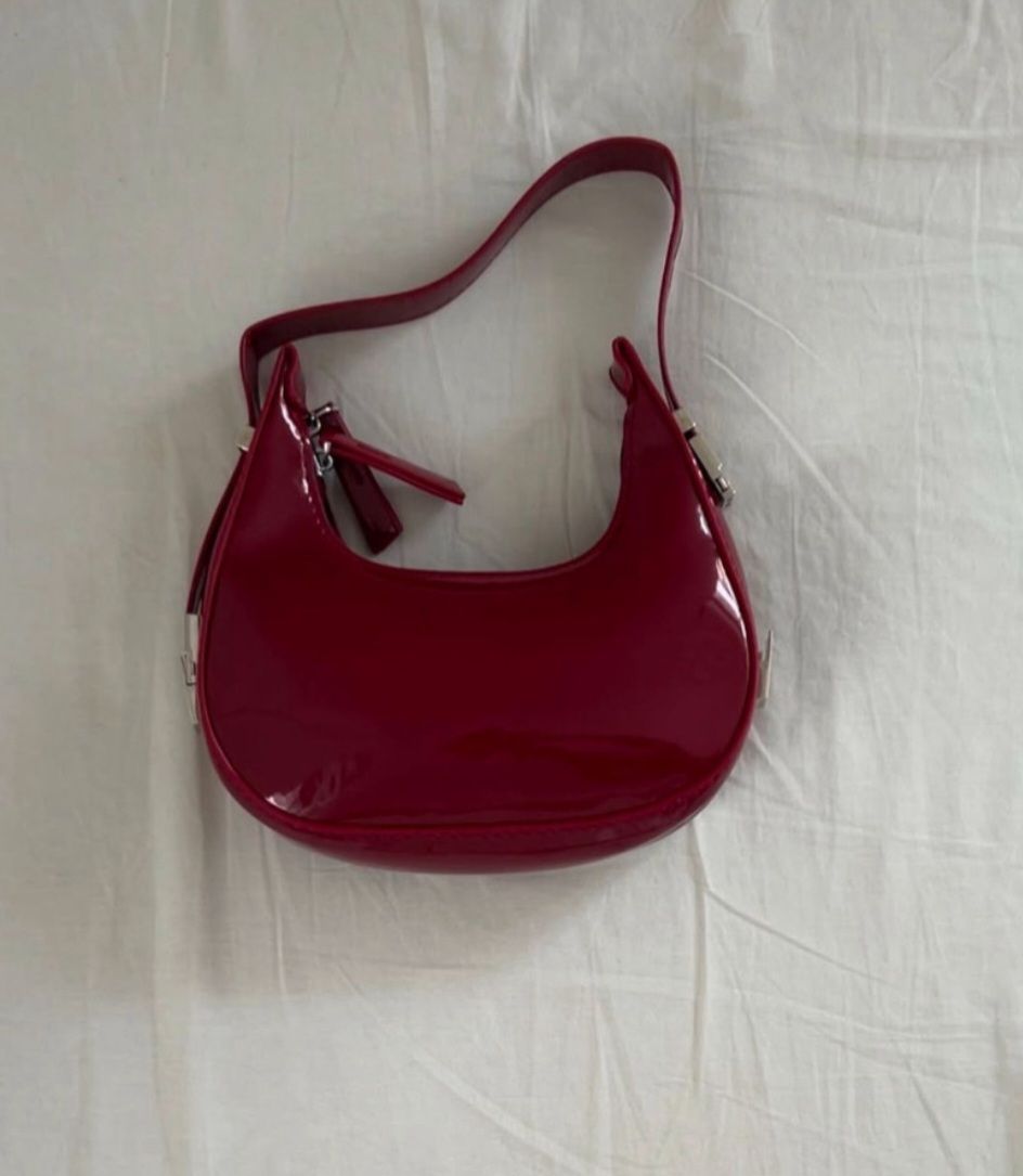 Glossy Burgundy Shoulder Bag_1