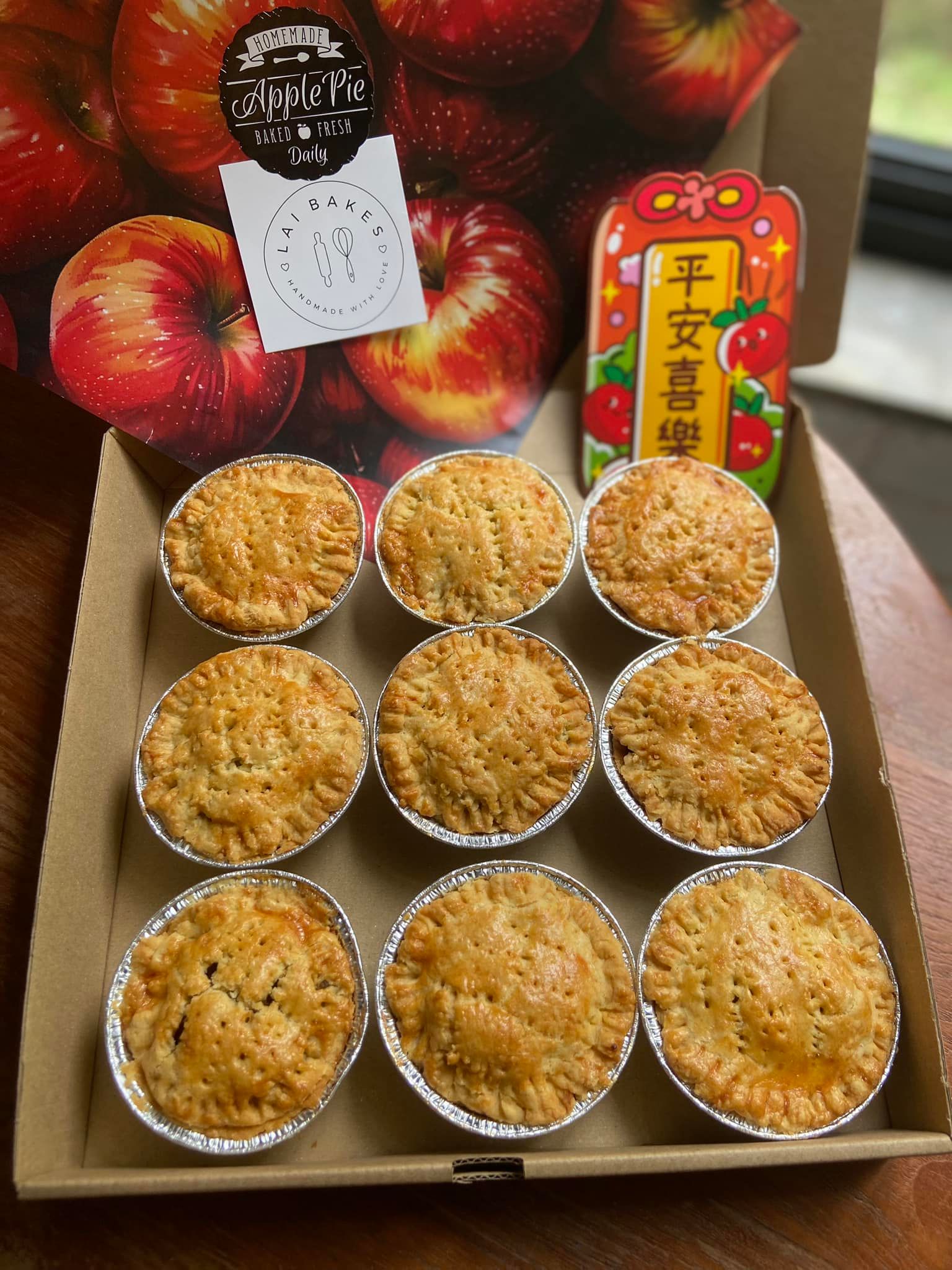 Homemade Freshly Premium Classic Apple Pie - Buy TWO boxes of Apple Pie_3