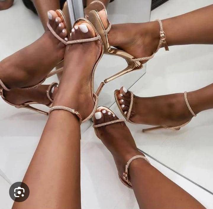 Tip Toe High Heels_0