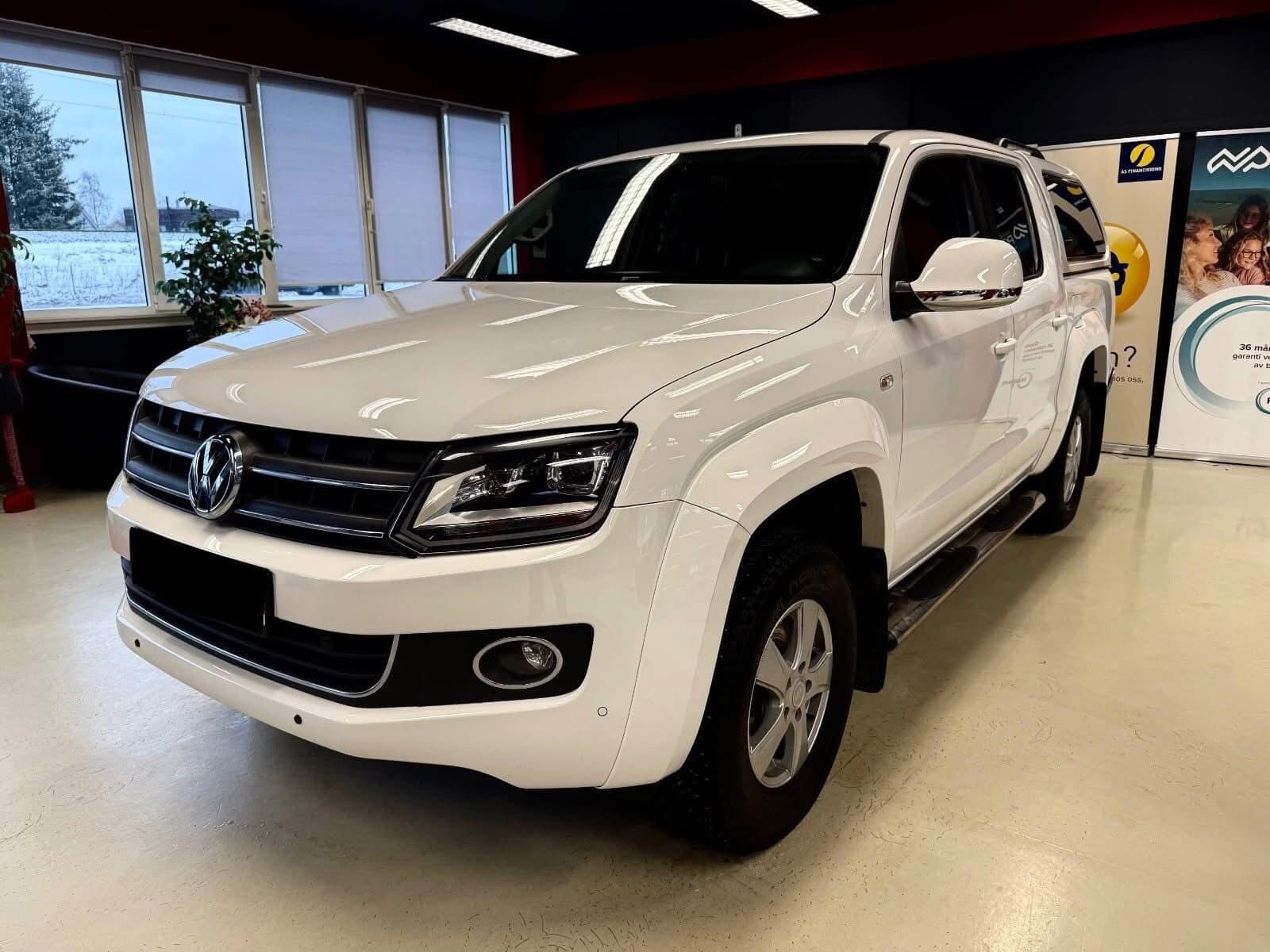 Volkswagen Amarok 2015_0