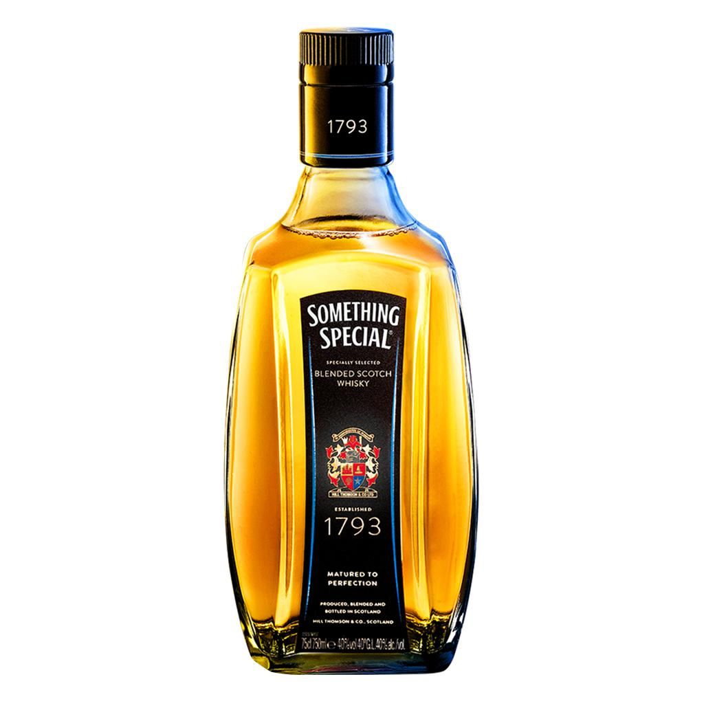 Something Special Whisky con una Inconfundible Dulzura Ahumada 1 L / 34 oz_0