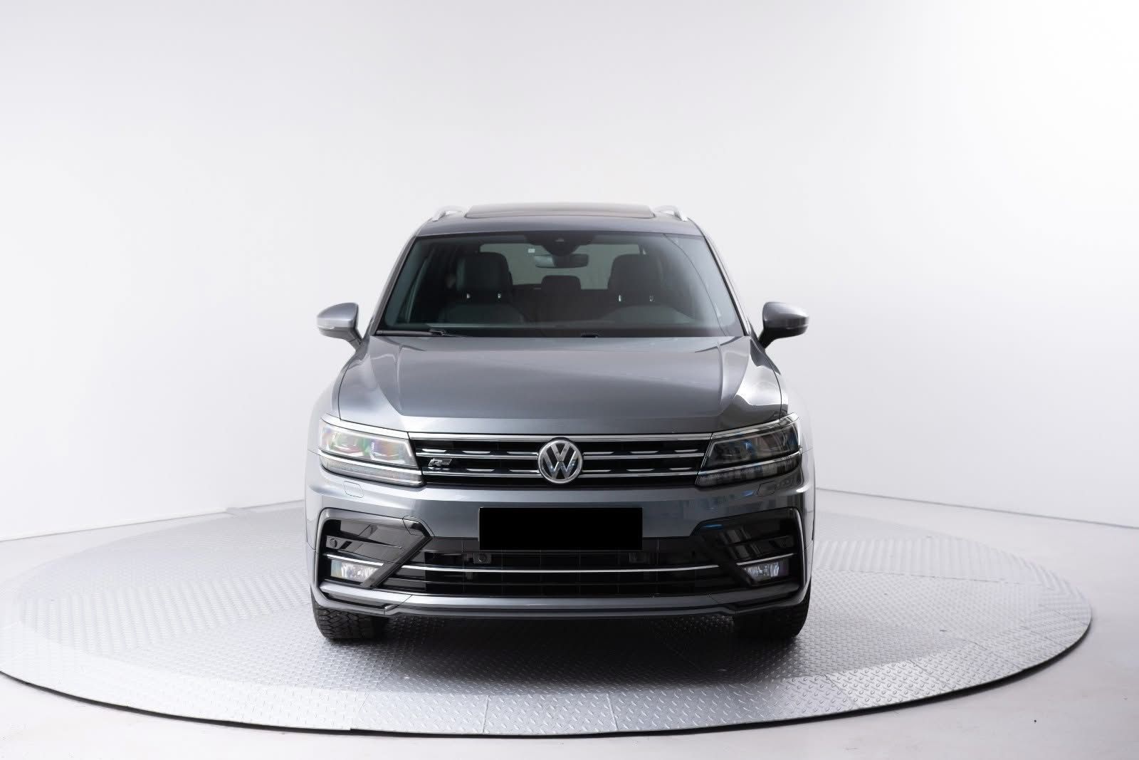 Volkswagen Tiguan Allspace  DSG R-Line_0