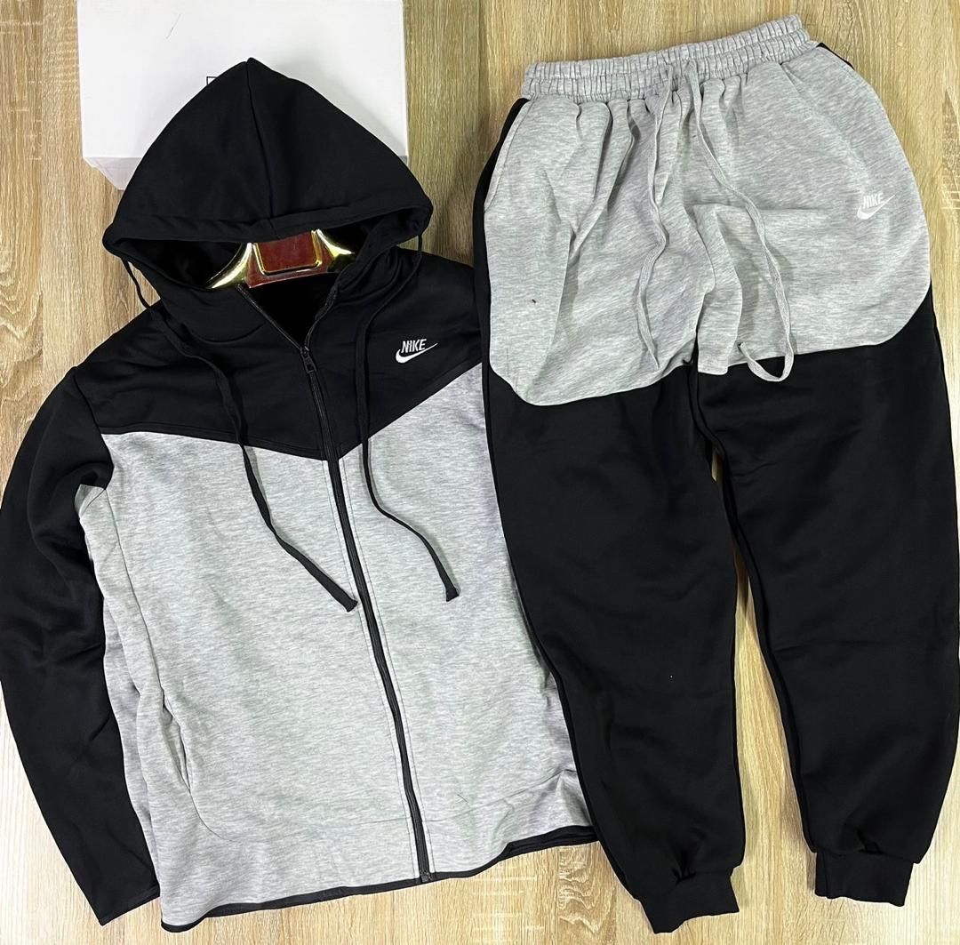 Tracksuit NIKE _2