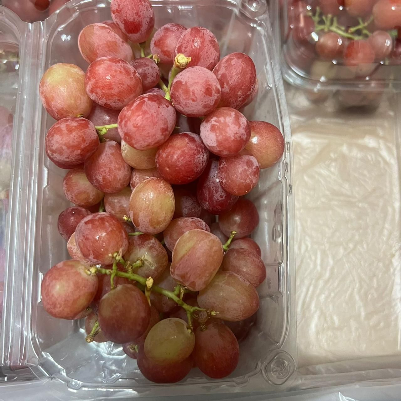 500g RED grapes _0