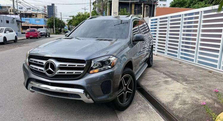 Mercedes-Benz GLS 2018_0