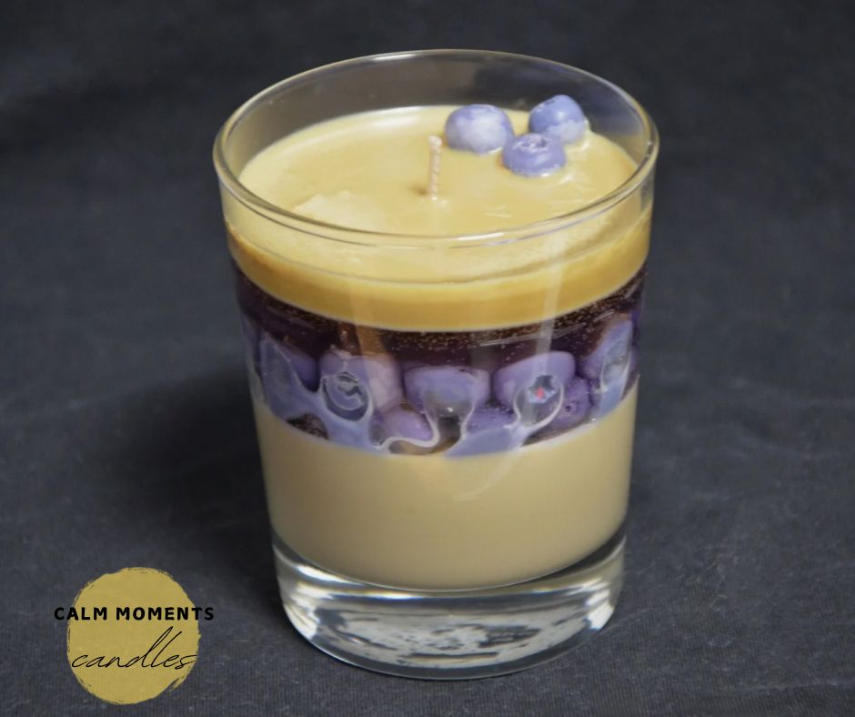 Blueberry snickerdoodle scented soywax candle_0