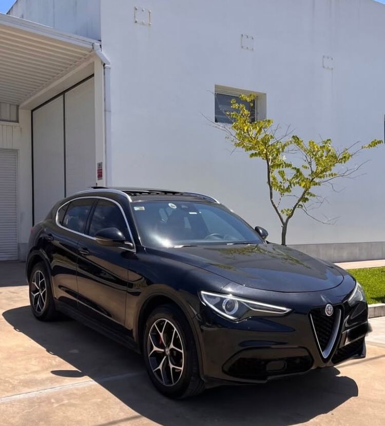 Alfa Romeo Stelvio Veloce Q4 2019_0