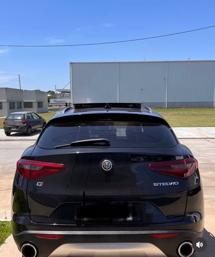 Alfa Romeo Stelvio Veloce Q4 2019_8