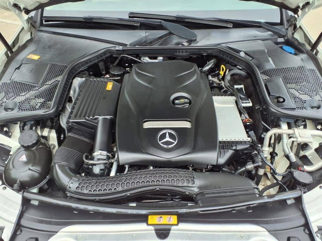 Mercedes-Benz Classe C 2016 C 300_6