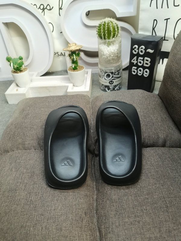 Adidas Yeezy Slide _7