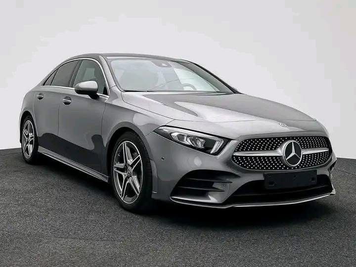 Mercedes-Benz A  / 2019_1