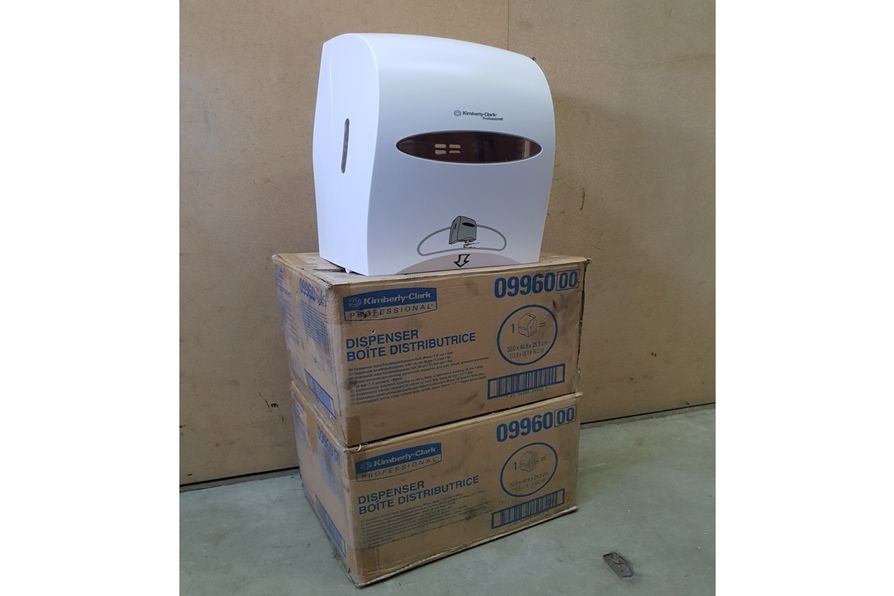 Kimberly-Clark Electric  Towel Dispenser_0