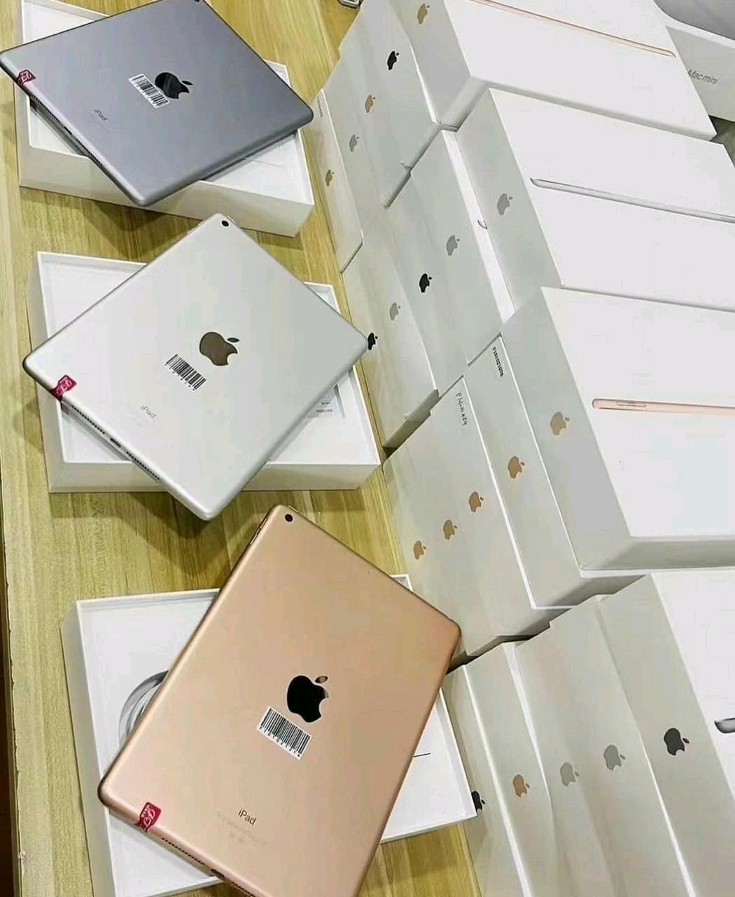 Apple IPad pro pallets_2