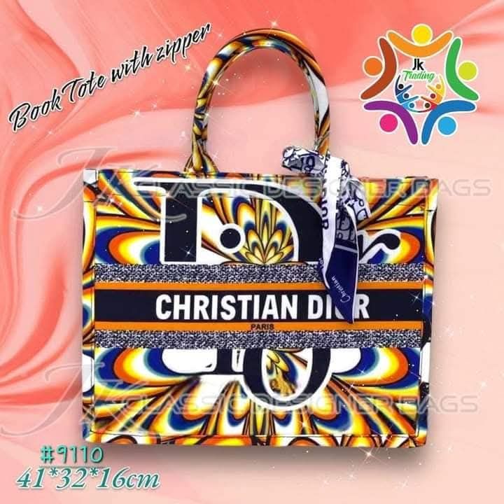 Christian Dior bag class A_0