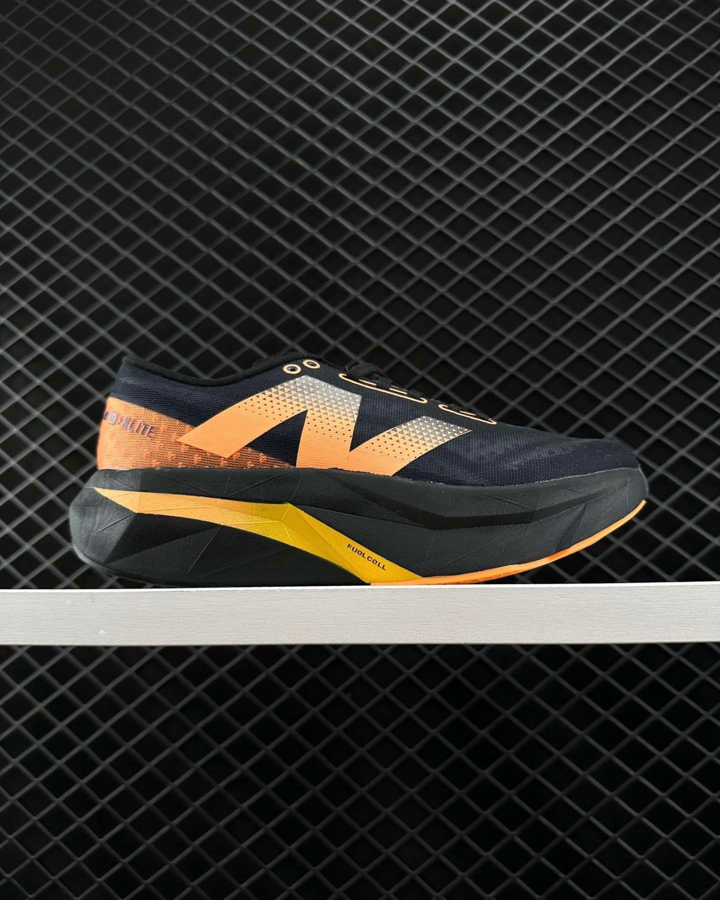 NEW BALANCE Fuelcell Rebel v4 _0