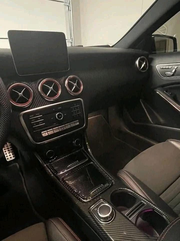  Mercedes-Benz A 180  / 2018 _5