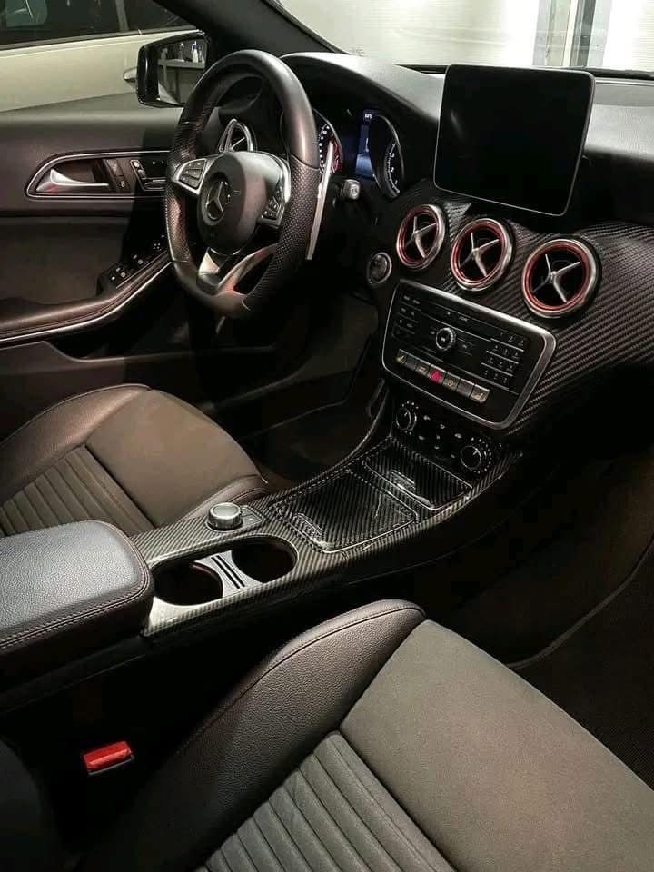  Mercedes-Benz A 180  / 2018 _7