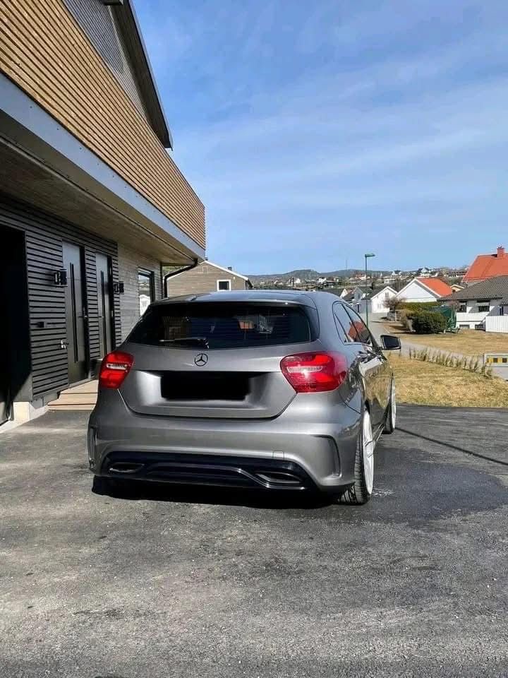  Mercedes-Benz A 180  / 2018 _1