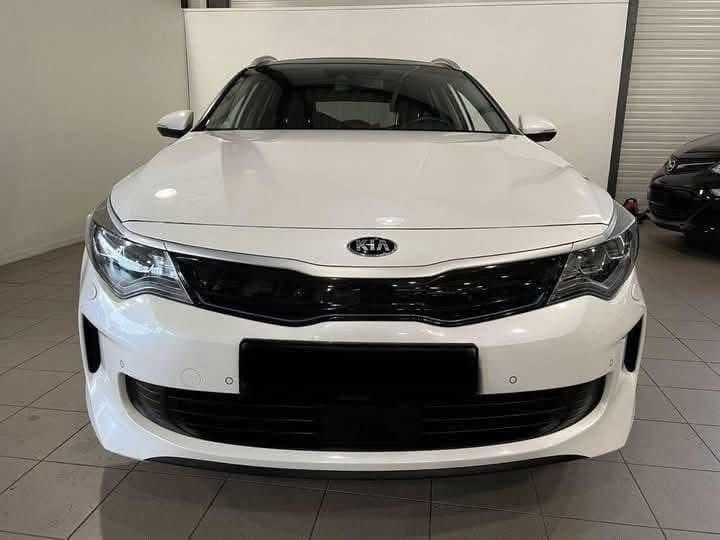 Kia Optima /2018 _1