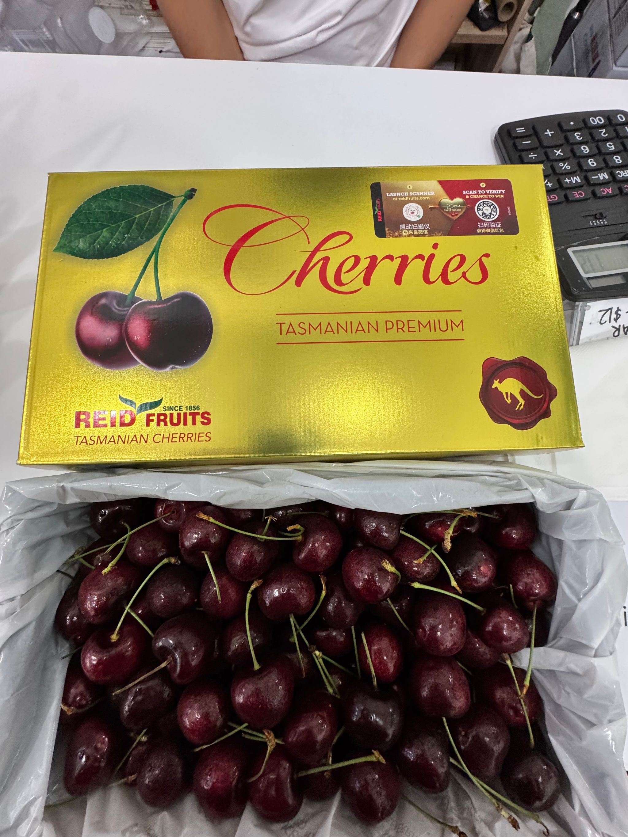 Tasmania  Premium Red Cherry - 32-34mm_1