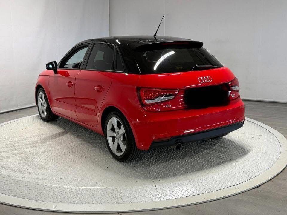 Audi A1 /2018_9