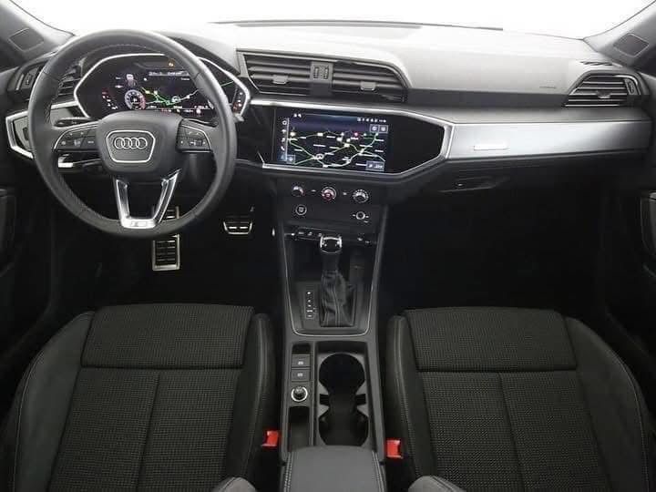 Audi Q3 Sportback /2022_6