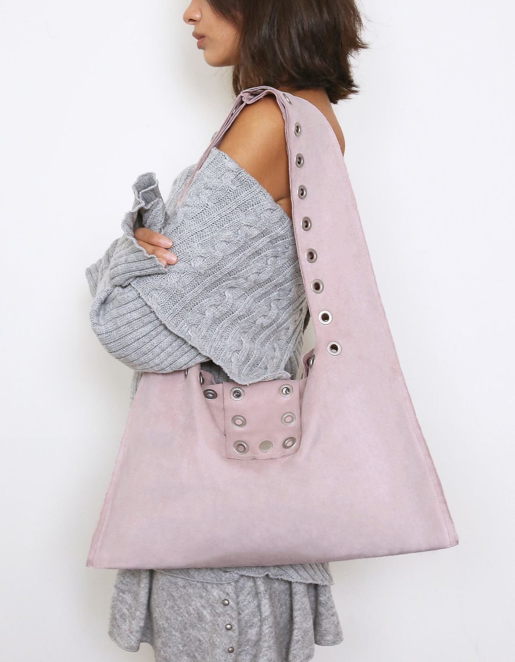 EYELET SUEDE SHOULDER BAG, PINK_0